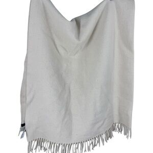 Pendleton neutral off white wool throw size 58 x 54.
